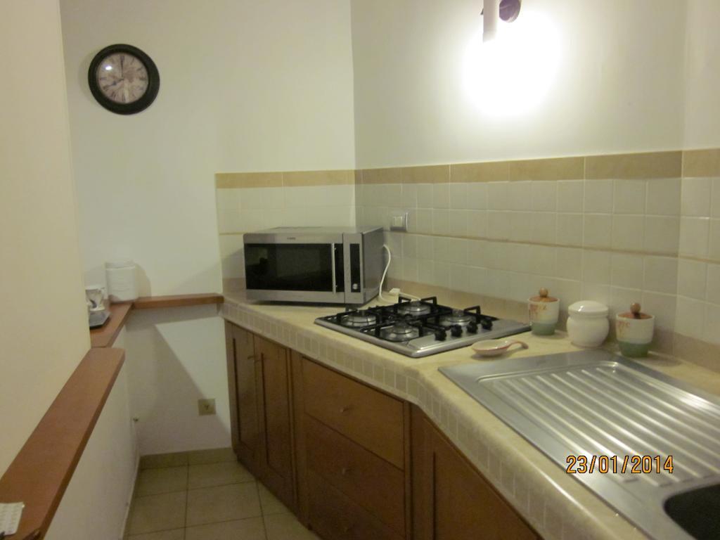Attico Con Vista Panoramica Sul Mare Apartment Шака Стая снимка